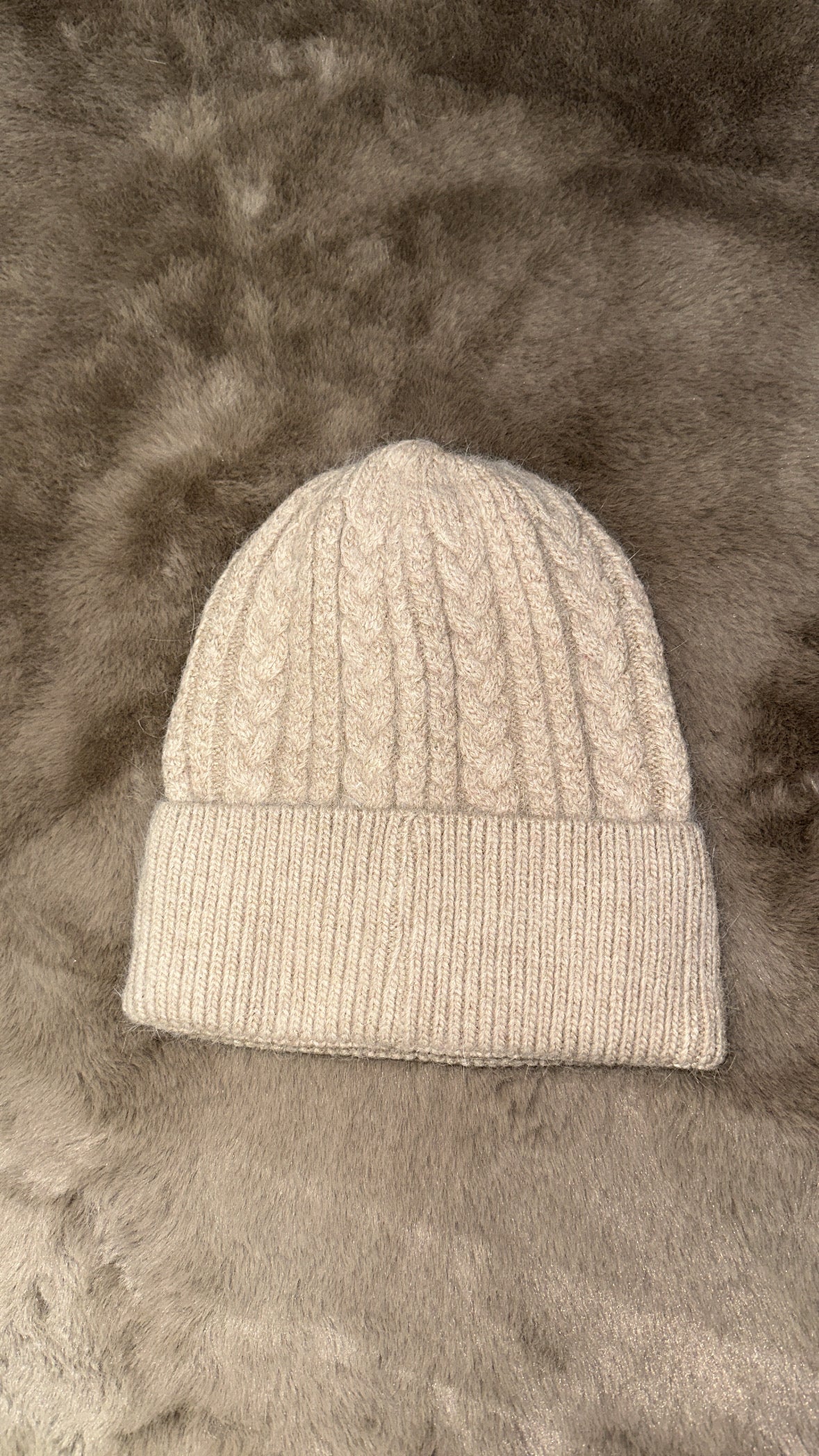 BONNET EN MAILLE