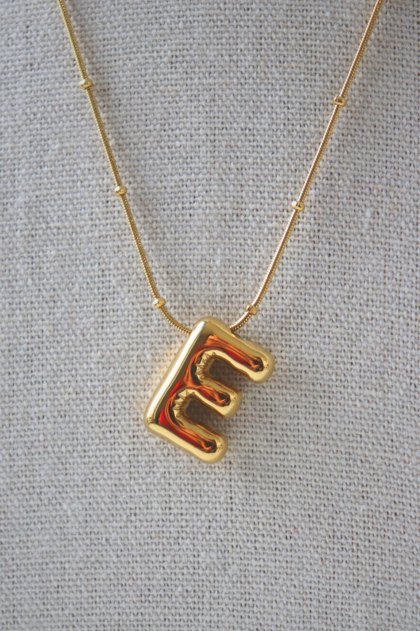 COLLIER ESSENTIEL