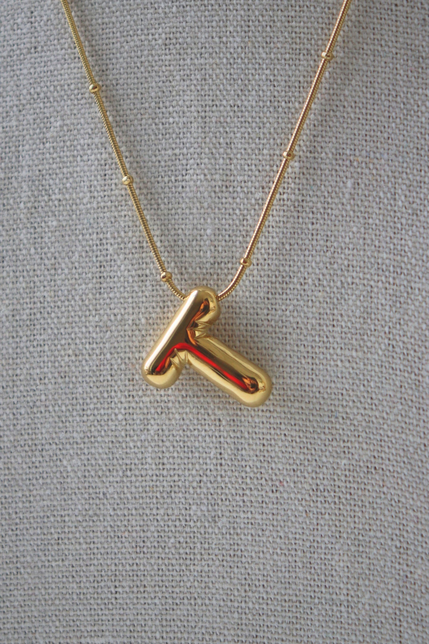 COLLIER ESSENTIEL