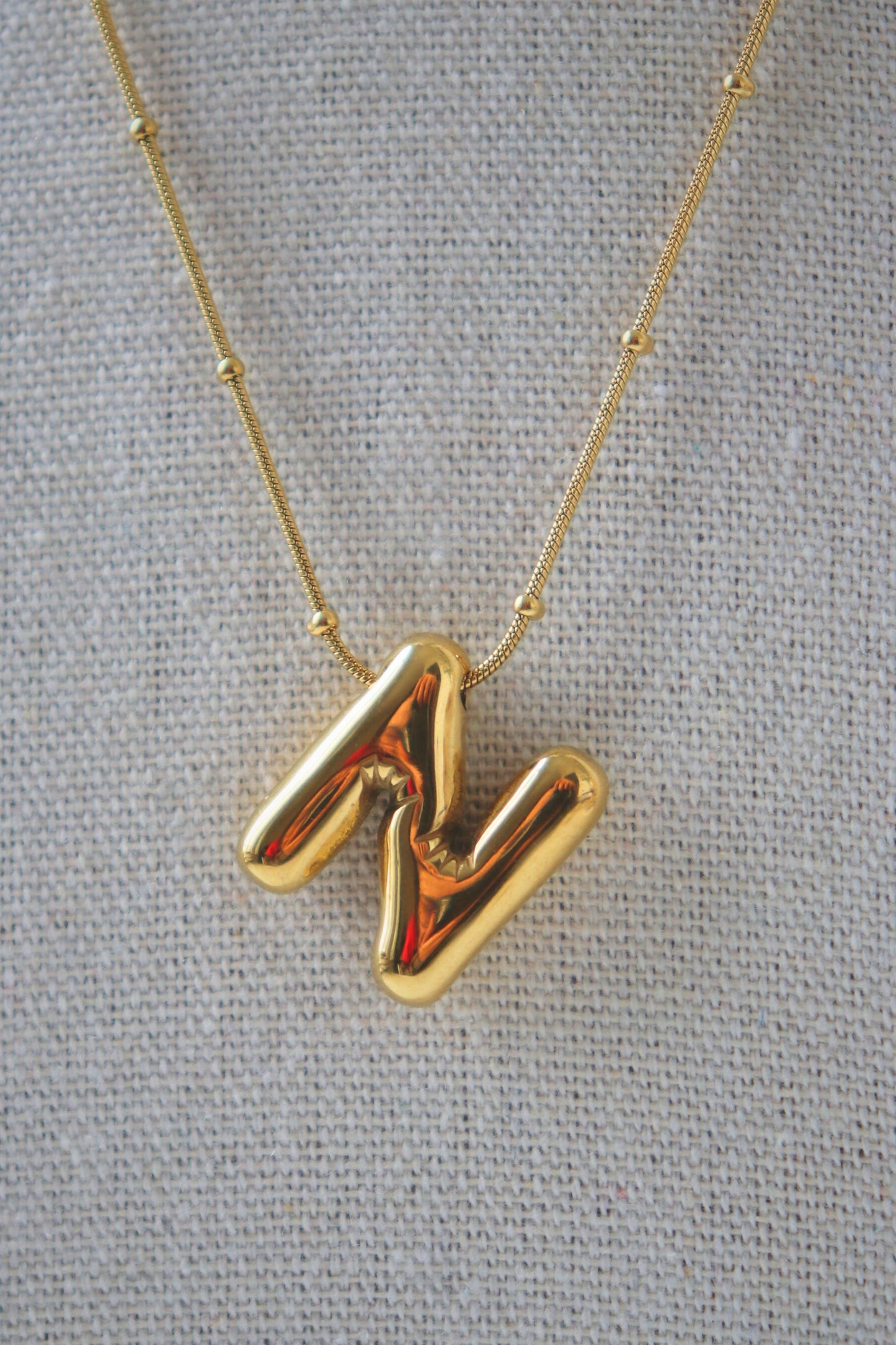 COLLIER ESSENTIEL