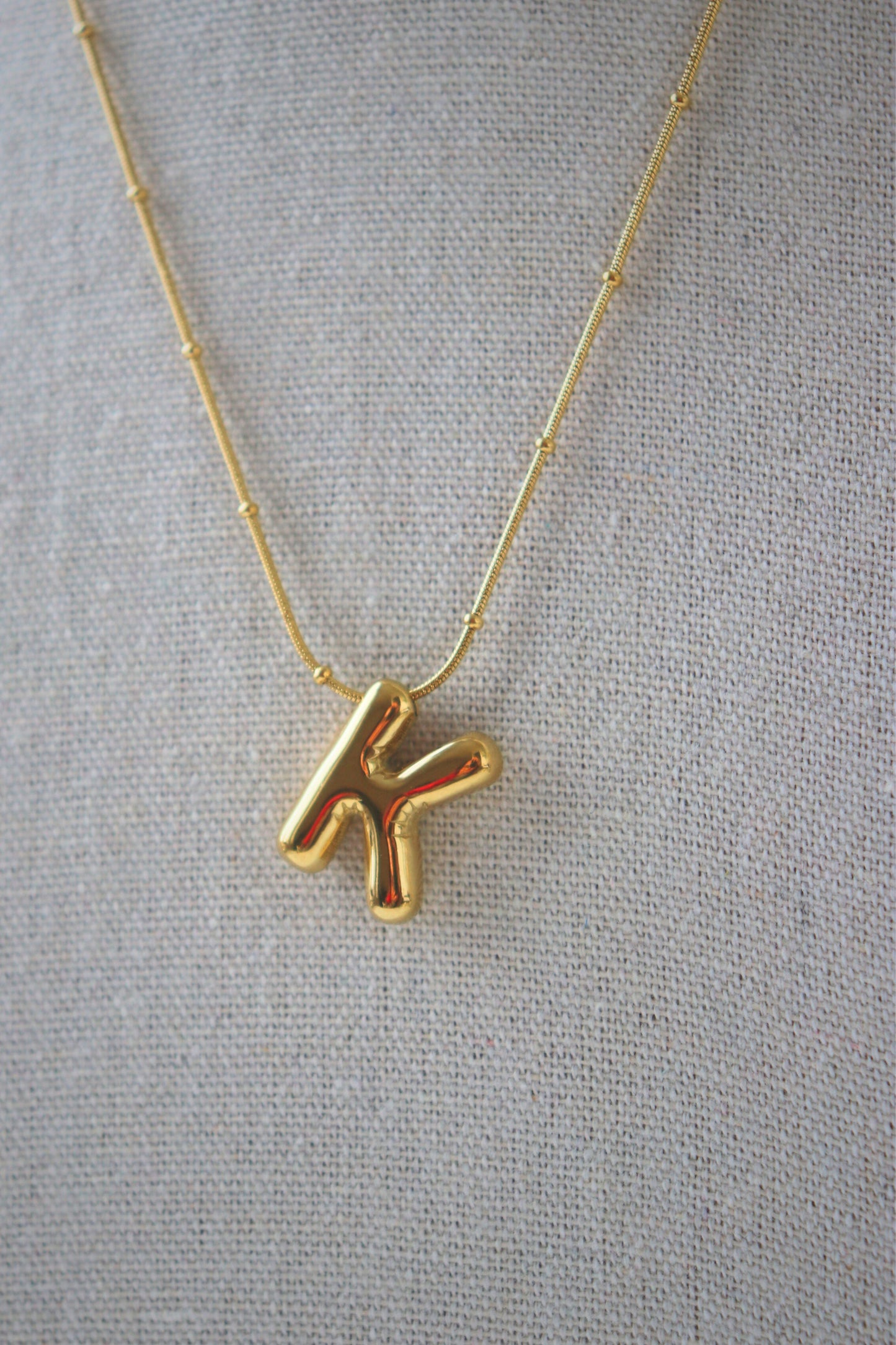 COLLIER ESSENTIEL
