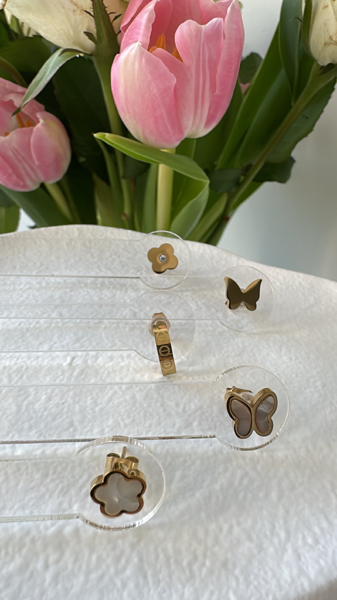 BOUCLES D'OREILLES BUTTERLY NACRÉ