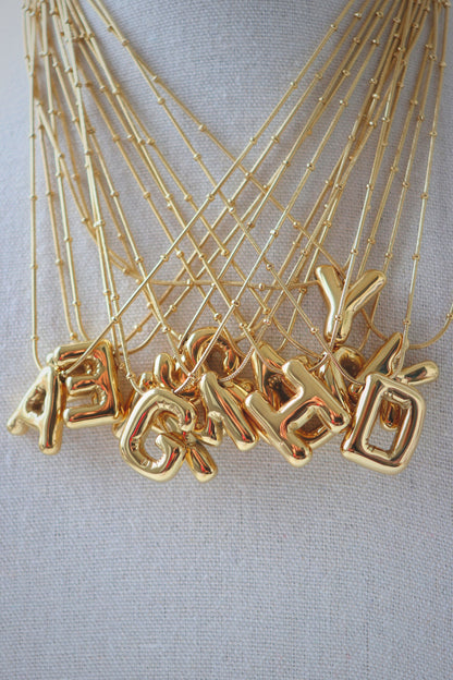COLLIER ESSENTIEL
