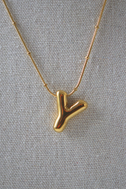 COLLIER ESSENTIEL