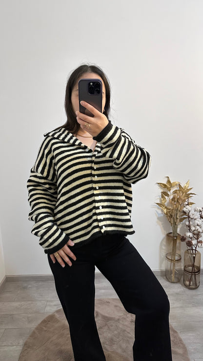 SCHWARZE JEANS